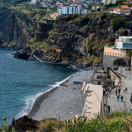 Heritage Apartment Camara de Lobos